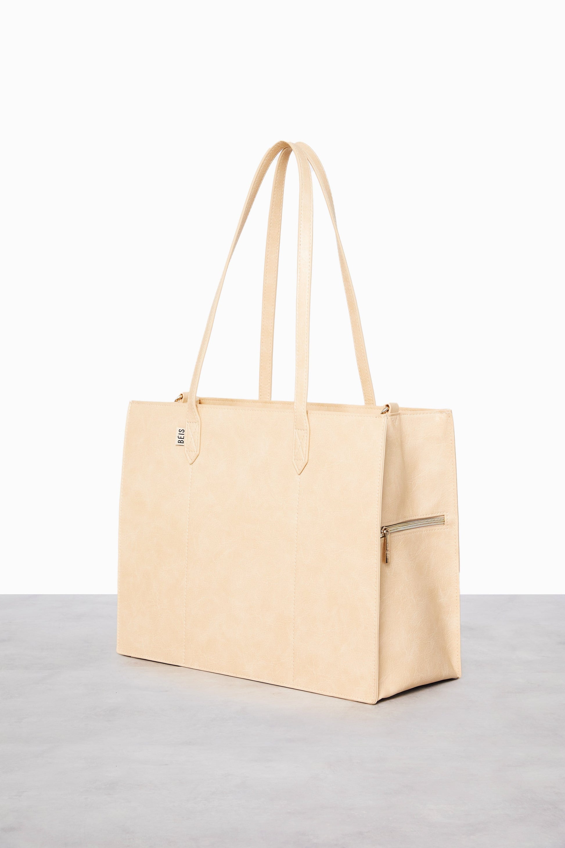 length combination Hinder Béis 'The Work Tote' in Beige - Small Work Bag For Women & Laptop Bag