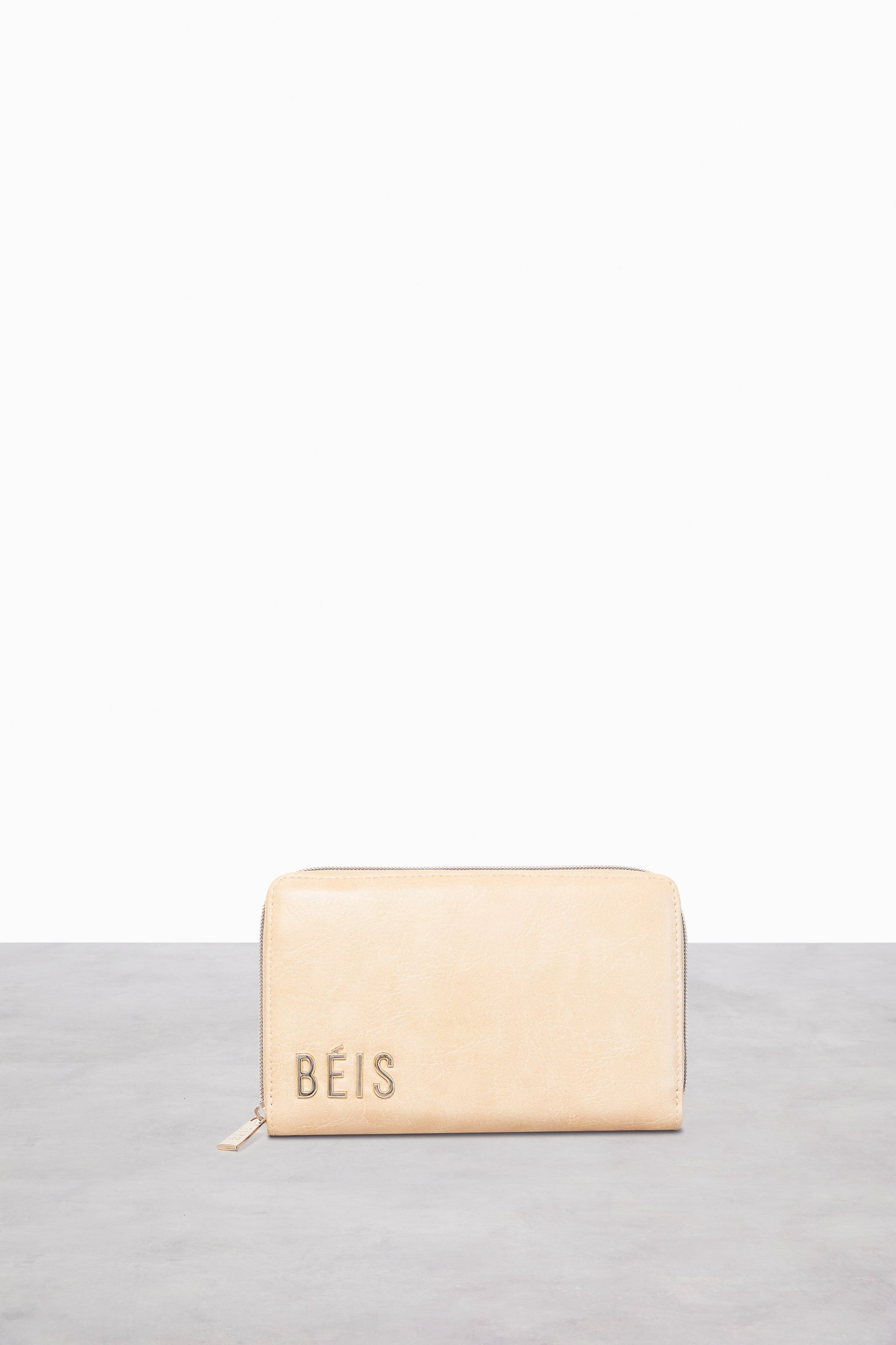 BÉIS 'The Travel Wallet' in Beige - Travel Wallet & Travel Clutch
