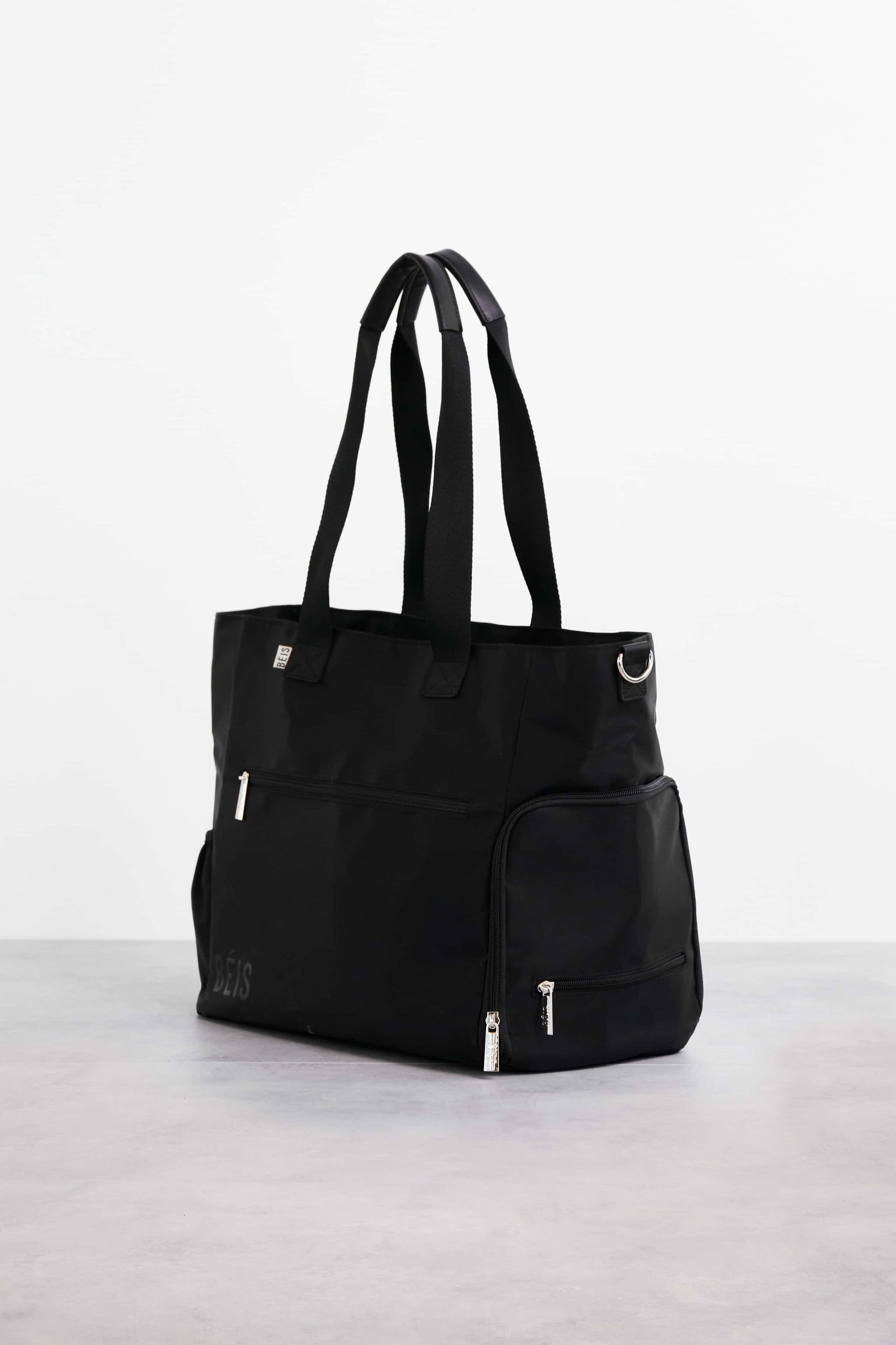 BÉIS 'The Pumping Bag' in Black - Tote Bag For Nursing & Breast Pump Gear