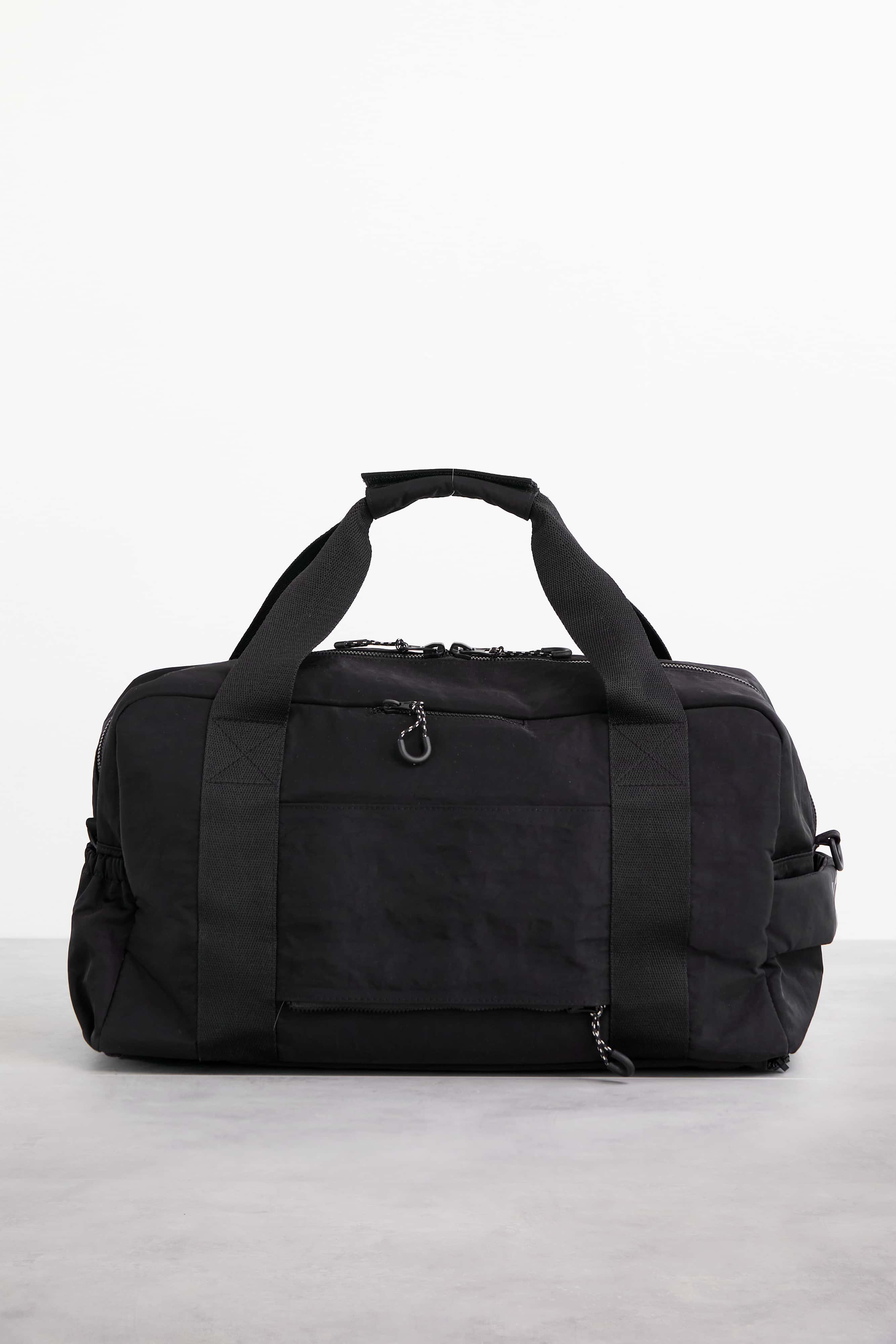 Beis duffle hot sale