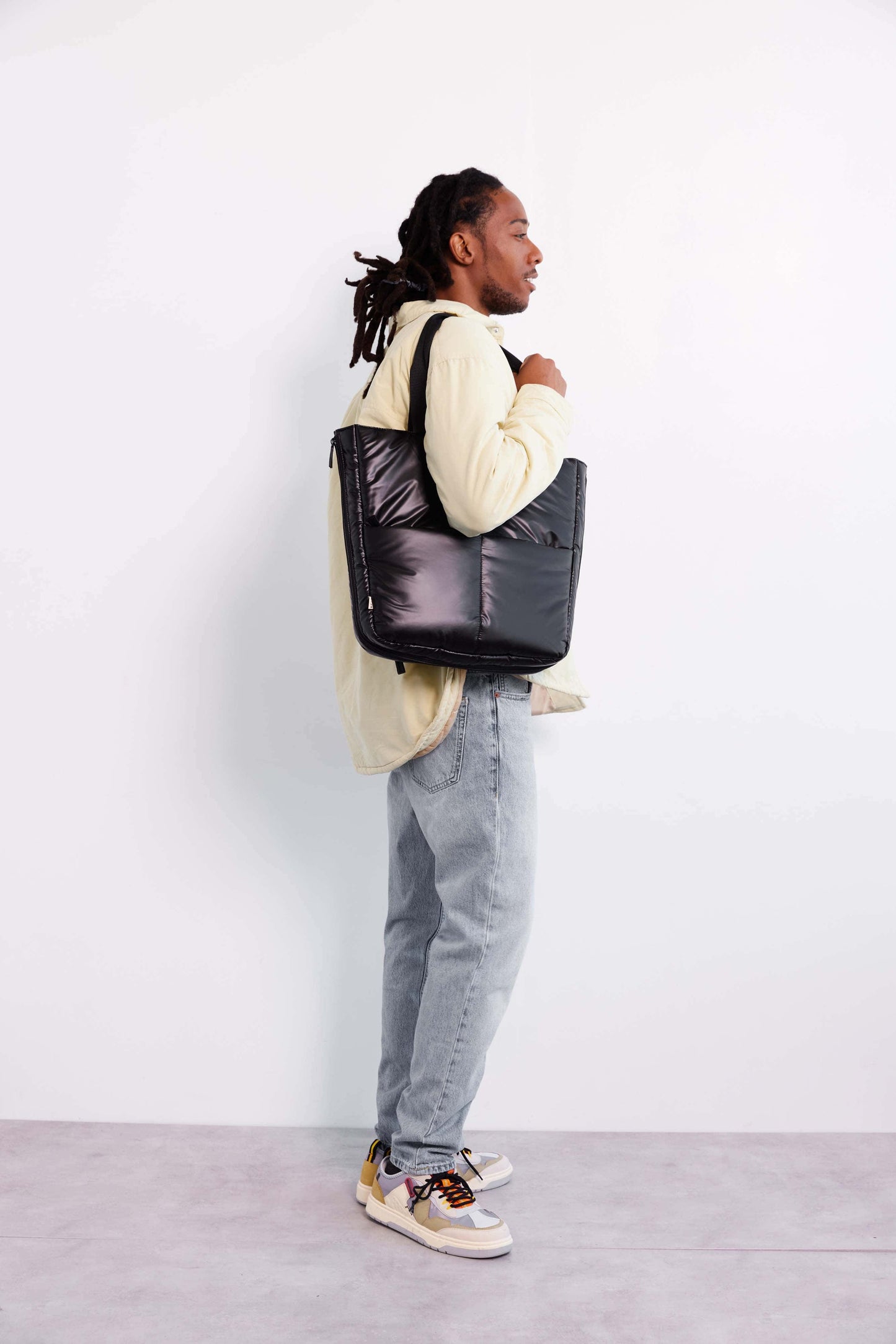 The Expandable Tote in Black