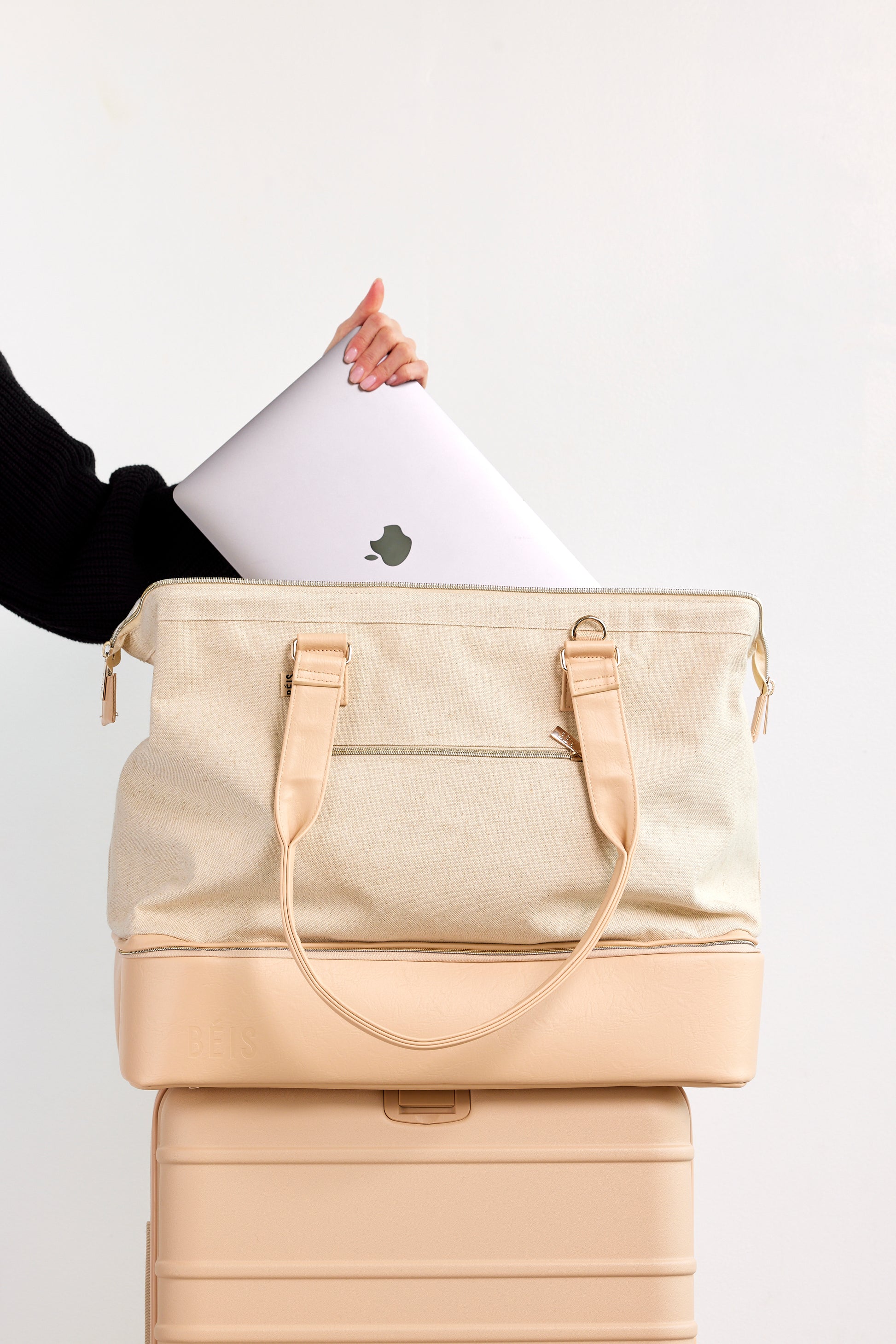 The convertible weekender in beige Clearance