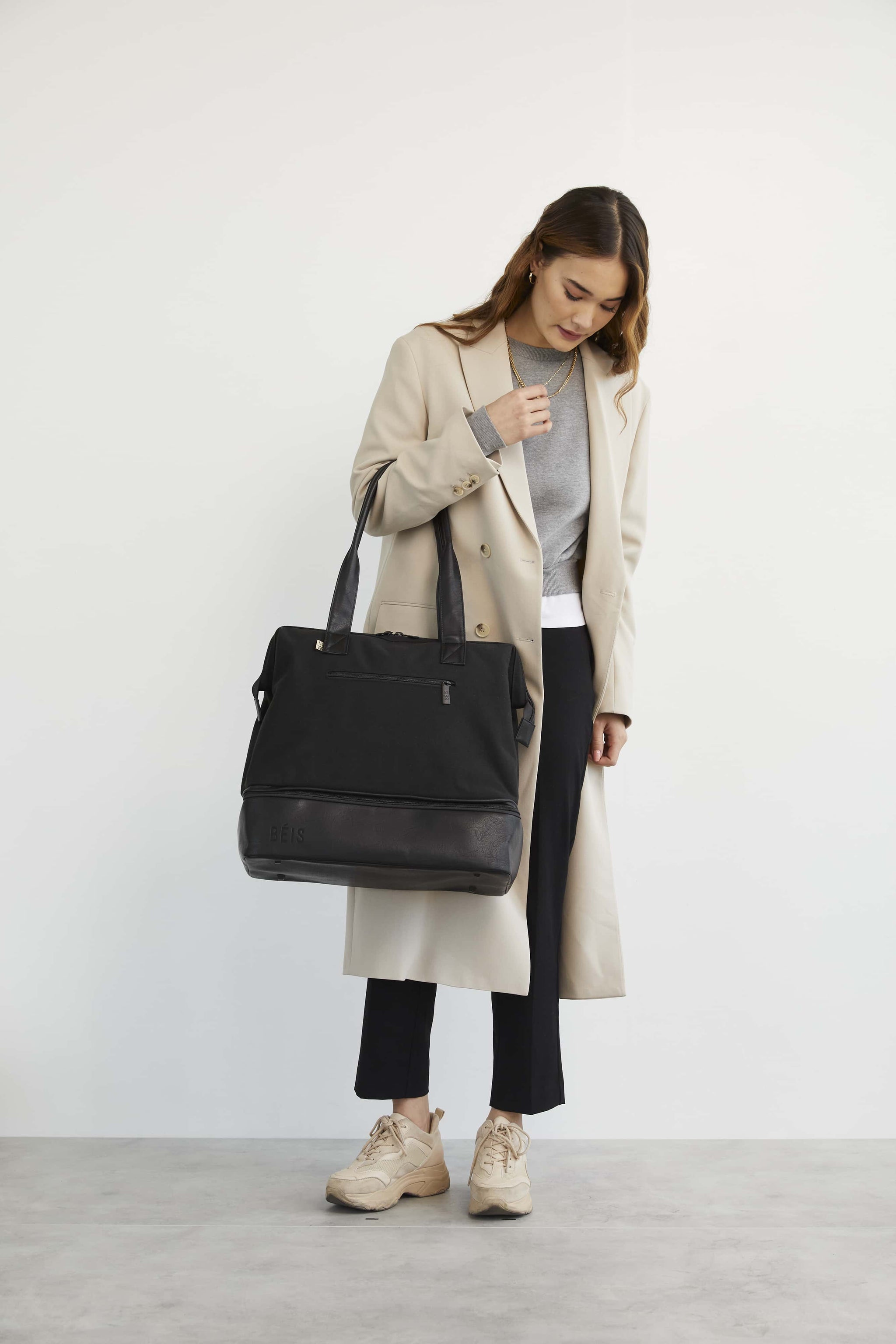 BÉIS 'The Convertible Mini Weekender' in Black - Small Weekend Bag ...