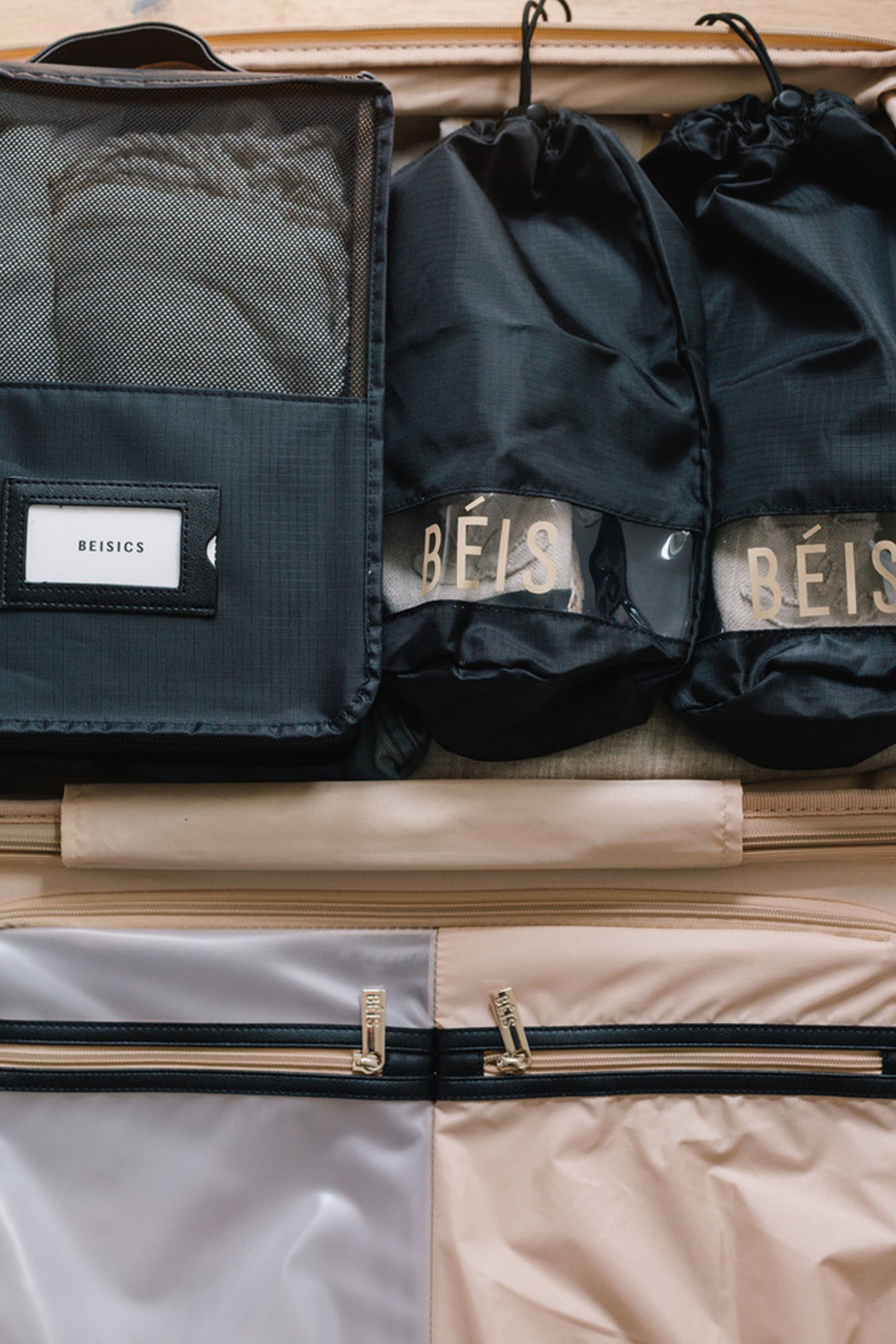 BÉIS 'The Packing Cubes' in Black Travel Packing Cubes & Compression