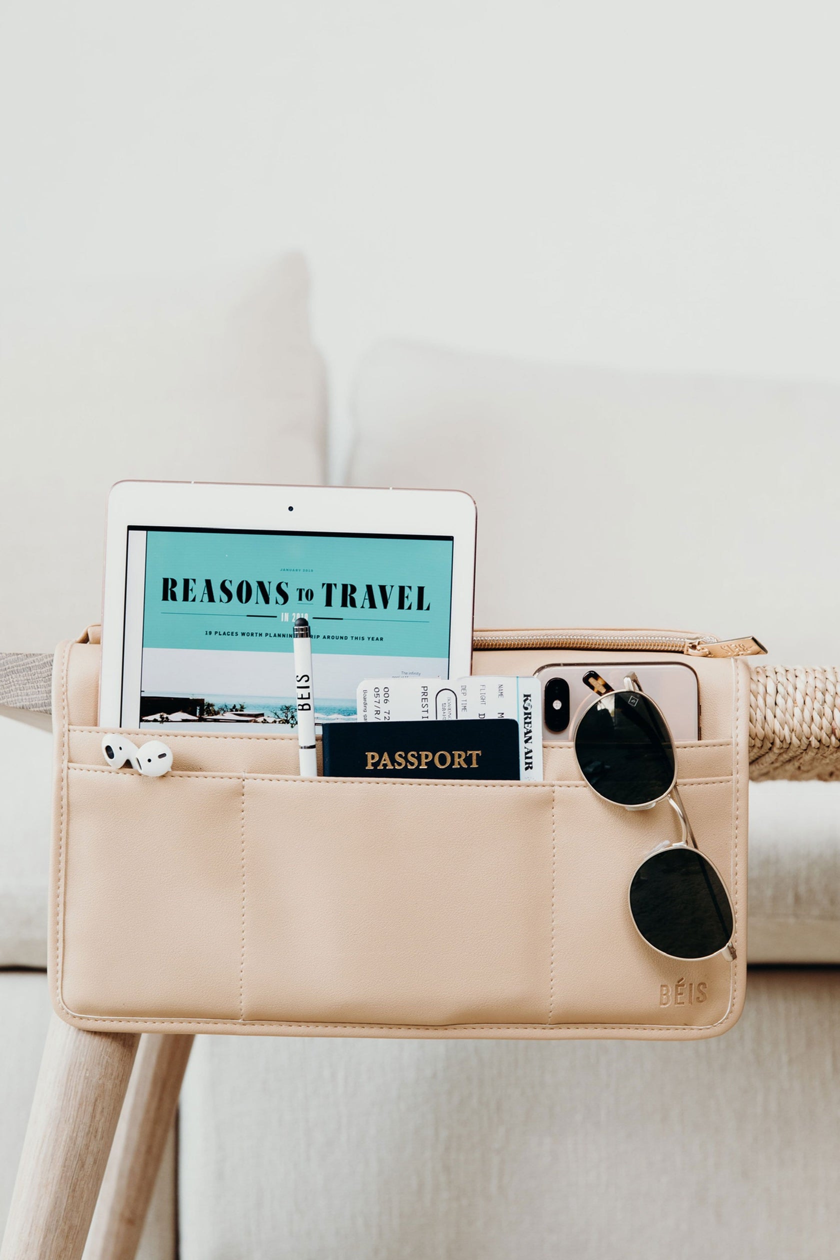 BÉIS 'The Seat Back Organizer' in Beige - Best Travel & Flight Accessories